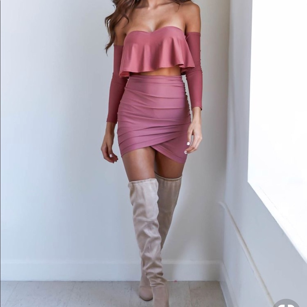 Tiger Mist Pink Ruffle Crop Top With Attached Arms